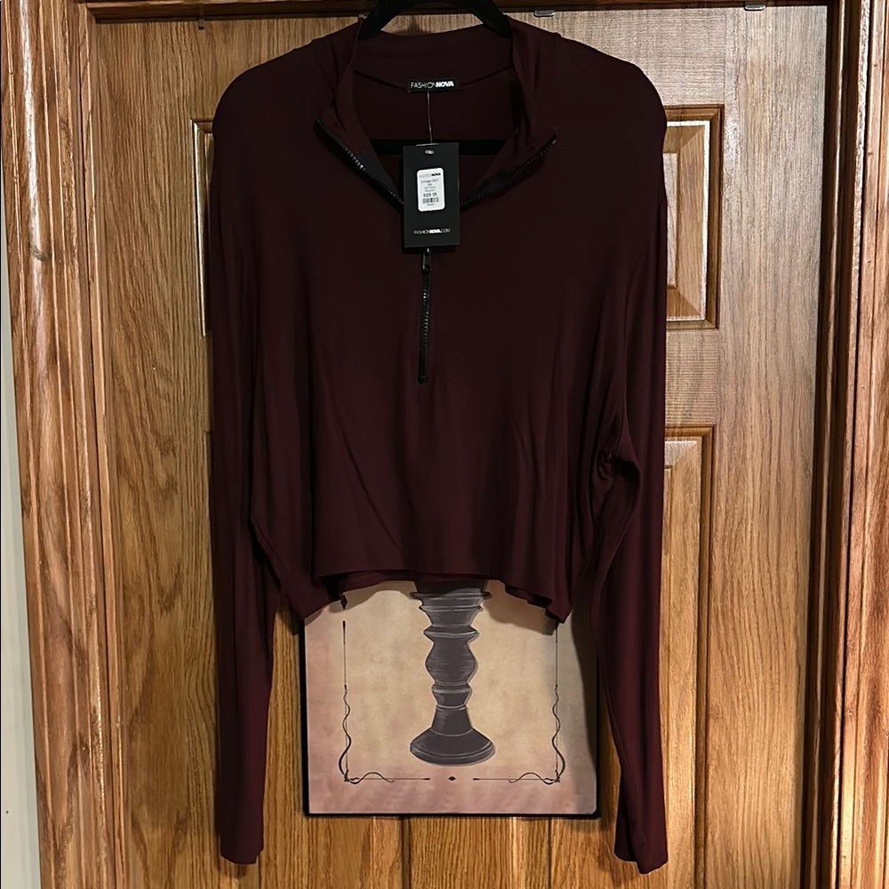 Fashion Nova Women's Burgundy Top